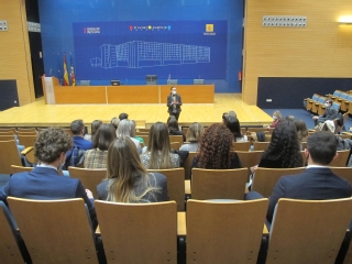 Imagen del encuentro celebrado el pasado 18 de enero en el que la Presidenta del TSJCV dio la bienvenida a los alumnos de la LXXI Promoción de la Escuela Judicial
